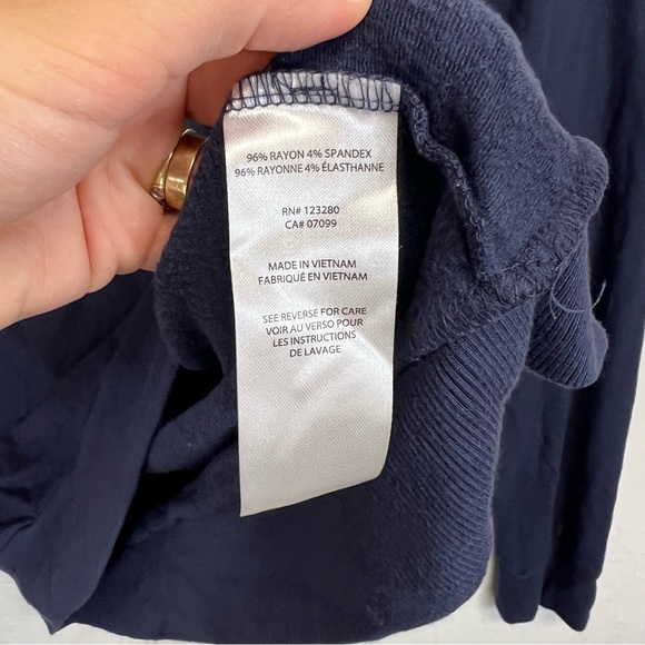 Travis Matthew Quarterzip Pullover - Picture 9 of 9